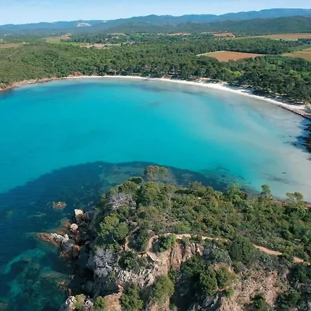 Gasmed40 - Golfe De St-tropez - Californien Pour 6 Personnes Situe Dans Un Parc Arbore A