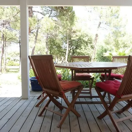 Villa Gasmed40 - Golfe De St-tropez - Californien Pour 6 Personnes Situe Dans Un Parc Arbore A *